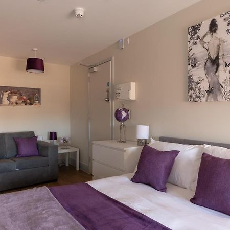 Isabella House - Hereford City Centre Aparthotel, By Rentmyhouse Exterior foto